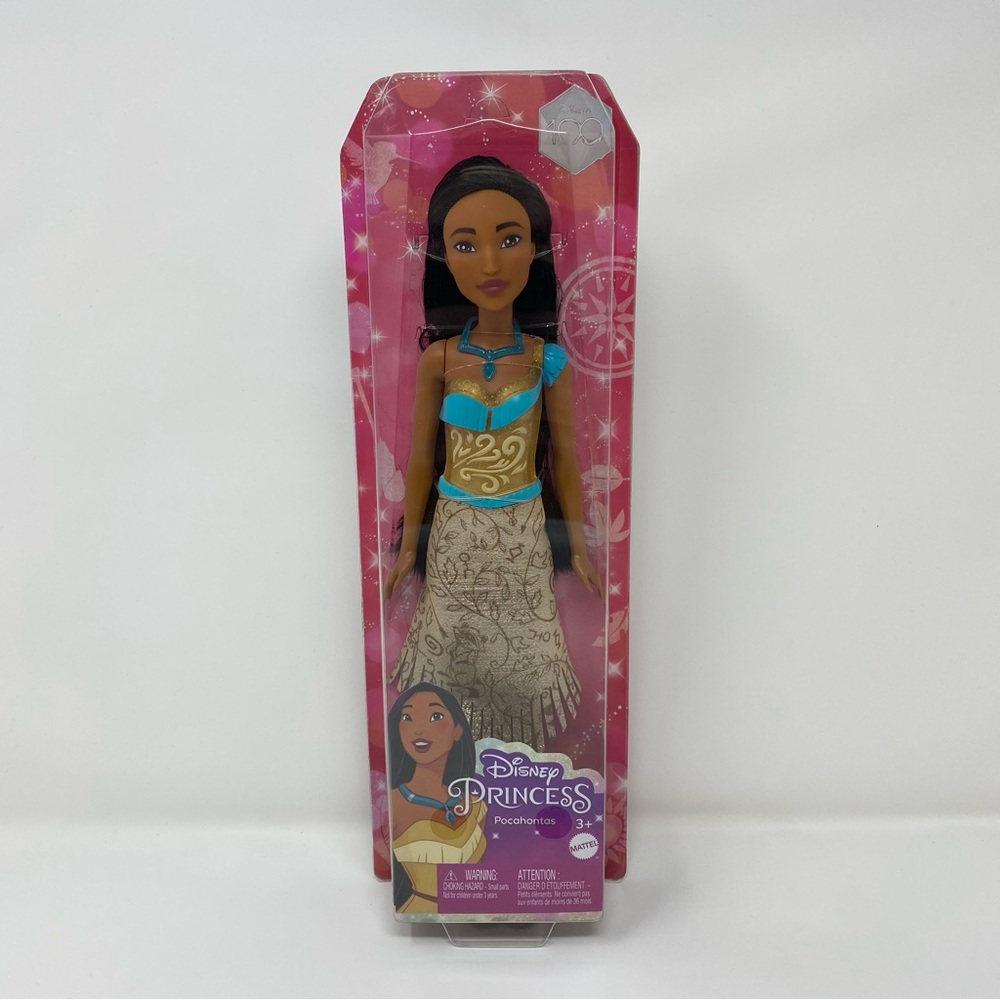 Disney Princess‎ Dolls for 2023 Pochantas Posable Fashion Doll with Accessories